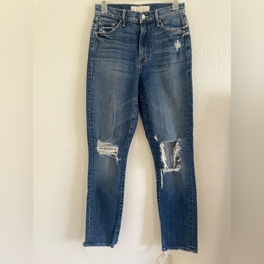 MOTHER denim Swooner crop in Your Treat is Mine wash. Size 25.